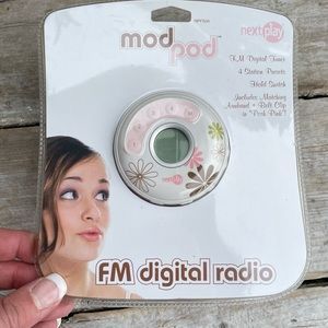 Mod Pod digital FM RADIO arm band belt clip